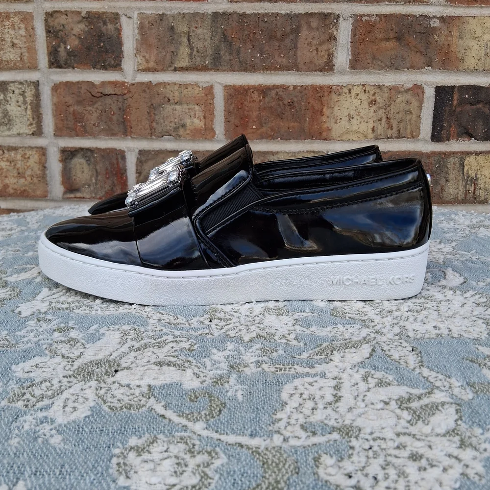 🏵 MICHAEL Michael Kors Black Patent Leather Slip On Sneakers with Crystals Sz.6 - Picture 7 of 14